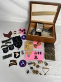 DMZ MP armband, US military cap, badges, medals and awards