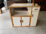 White wood trimmed portable kitchen island 31