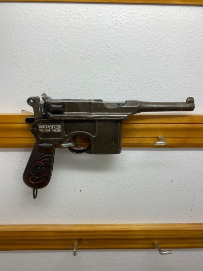 Broomhandle Red 9 Mauser 9mm pistol