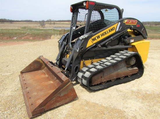 NEW HOLLAND C232 TRACKLOADER