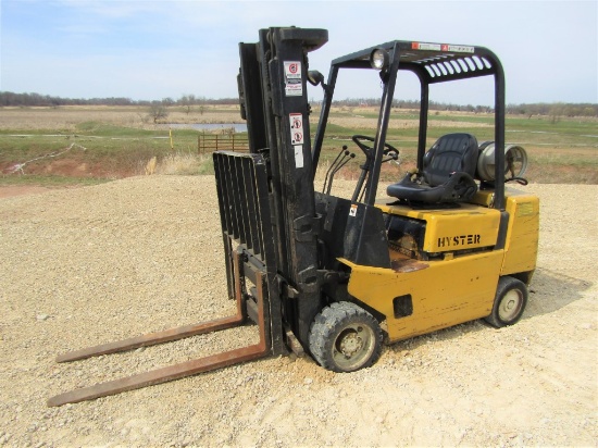 HYSTER S40XL FORKLIFT