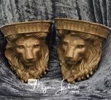 2 Lion Head Wall Brackets