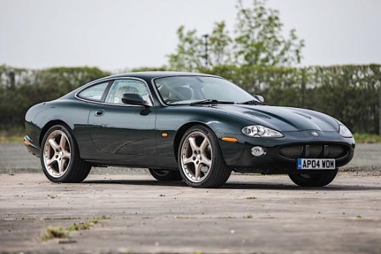 2004 Jaguar XKR