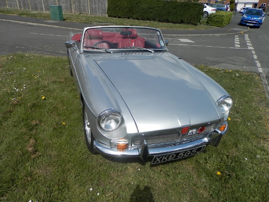 1970 MG B Roadster