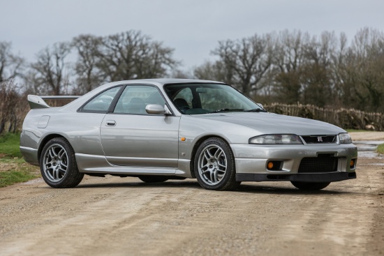 1997 Nissan Skyline GT-R (R33)