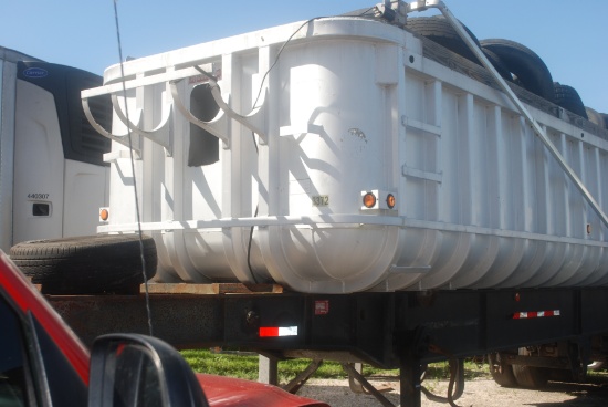 1986 Fruehauf Tandem Axle Dump Trailer, Vin: N/A