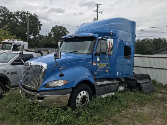 2013 International #LF687 Truck-Tractor, Diesel, 6x4, Sleeper Cabin, 10 Whe