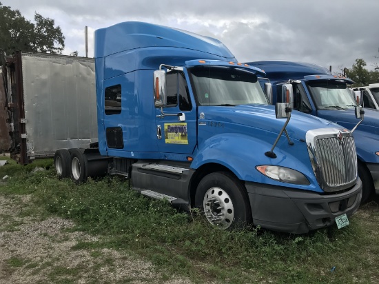 2014 International #LF687 Truck-Tractor, Diesel, 6x4, Sleeper Cabin, 10 Whe