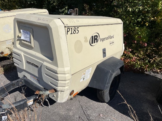 2010 Ingersoll Rand #P185, Towable Air Compressor, Pintle Hitch, John Deere Diesel Motor, (STARTS)