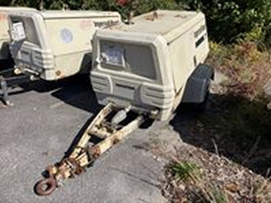 2003 Ingersoll Rand 185 Towable Air Compressor, Pintle Hitch, Hrs: 237 (On Meter Readout), (STARTS)
