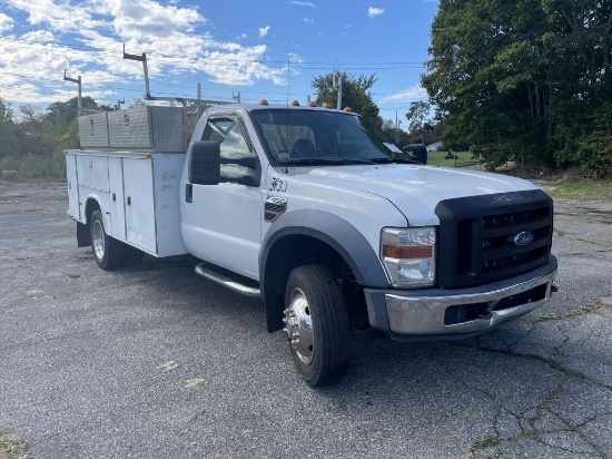 2008 Ford F450 Utility Body Truck, 8 Cylinder Diesel, 6 Wheel, 12' Utility Body, Auto
