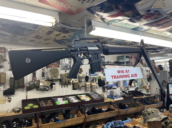 M16 A1 Machine Gun Training Aid (Inert) 78"" w/Manual