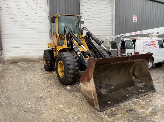 1999 John Deere #TC54H Rubber Tired Tool Handler Articulating Loader, Hrs: 21,000, (RUNS - HAS KNOW