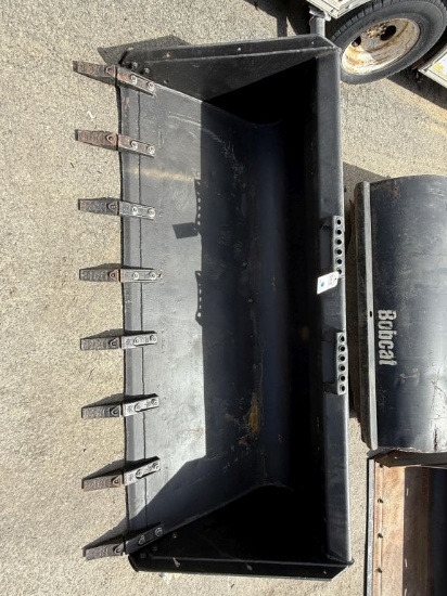 1 Yard Digging Bucket Skid Steer Attachment