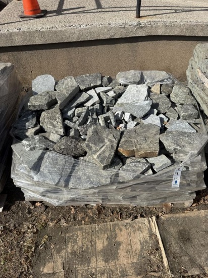 (Lot) Asst. Flat Stone Veneer on 1 Pallet