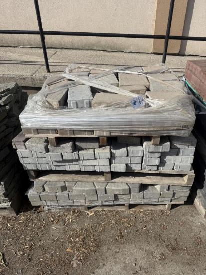 Grey Mixed Pavers and Circle Path on 3 Pallets