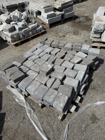 Techo Block Onyx Grey Circle Pad on 1 Pallet