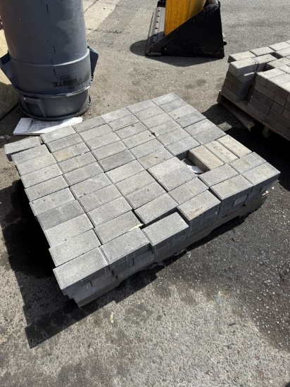 Ideal Block Quarry Pavers on 1 Pallet