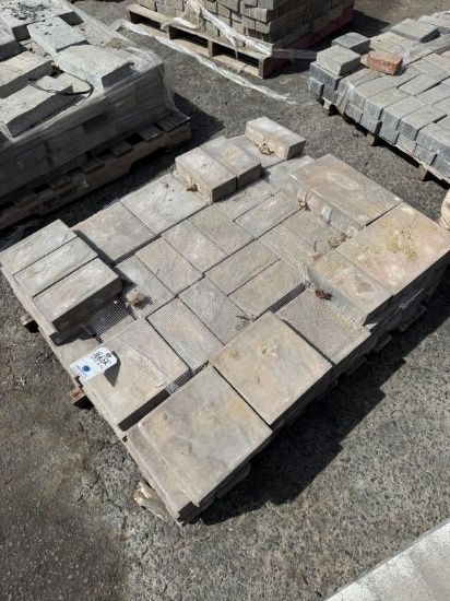 Cambridge Pavers Ledge Stone Beige and Grey Mix on 1 Pallet