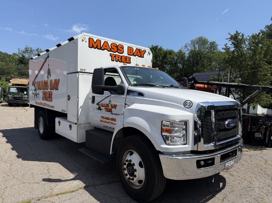 2022 FORD,F750 Forrestry Dump Truck, 8 Cylinder, 6.7L Diesel Motor, GVWR: 25,999 lbs., Odom: 37,723,