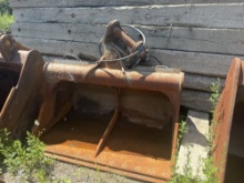 72"" Swing Clean Up Bucket for 325