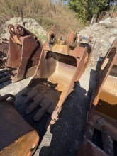 43-1/2"" 5 Tooth Digging Bucket