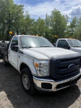 2015 Ford F-250 Super duty (6.2L V8) (Oxford White) W/ Reading Utility Bed, VIN#: