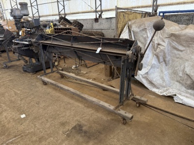 8' Manual Sheet Metal Bending Brake