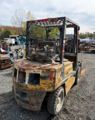 Yale #GP070LF Gas Powered Fork Lift S/N: D549040 (AS IS)