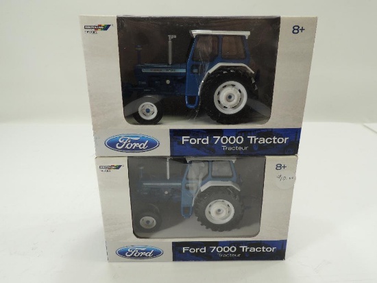 2-Ford 7000, Ertl Britains,