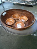 SERVING TRAYS & BASKETS