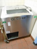 HUSSMANN S/C ICE CREAM FREEZER