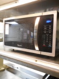 MAGIC CHEF MICROWAVE