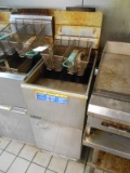 PITCO 40# FRYER (GAS)