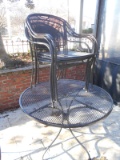 PATIO TABLE W/4 CHAIRS