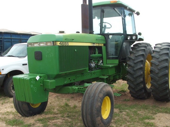 1992 JD 4555 Tractor