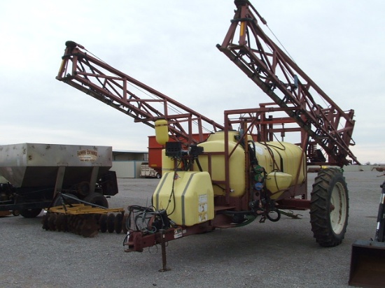 HARDEE 1000 GAL VAV1000M SPRAYER