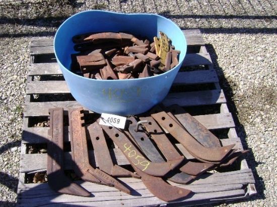 RIPPER & BUCKET TEETH