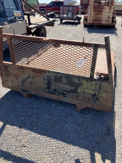 FLATBED OFF OF 1984 FORD F250