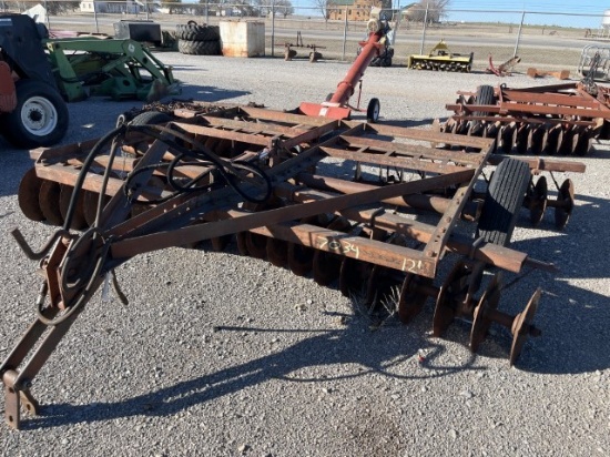 IH 37 12' TANDEM DISC
