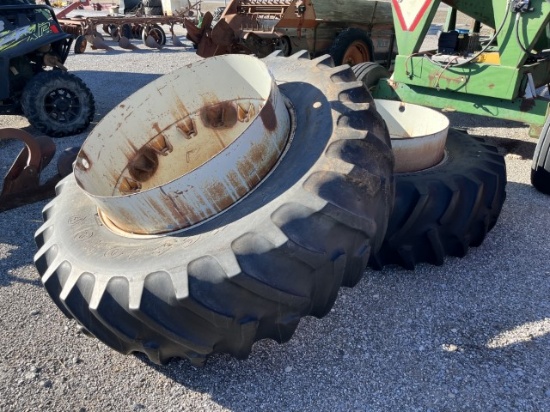 PAIR 20.8X38 SNAP ON DUALS