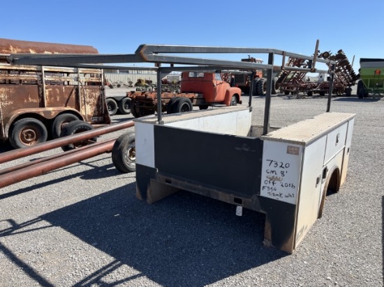 CM UTILITY TRUCK BED