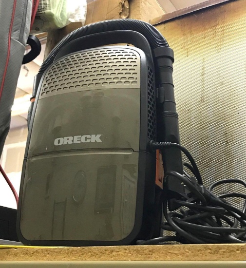 Oreck Vacuum- Works