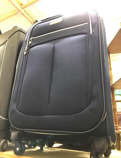 New Coleman 24" Rolling Suitcase