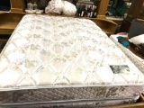 Black Supporter Queen Mattress and Box Spring