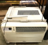 Whirlpool Window Air conditioner- Works Great