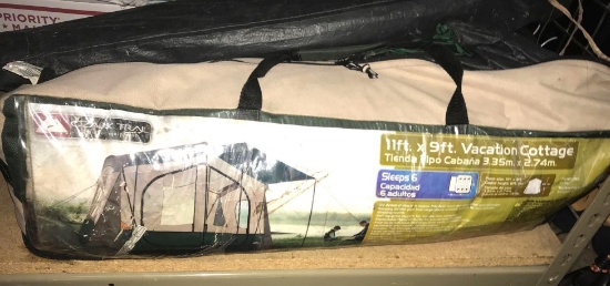"Vacation Cottage" Tent- Sleeps 6