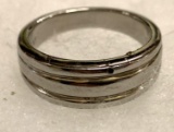 Women's Titanium ring size 6