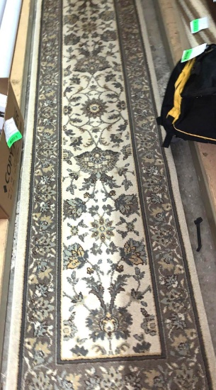 8' Runner Rug