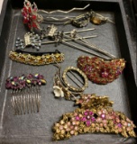 Lot of Vintage Hair Clips and Air Accessories